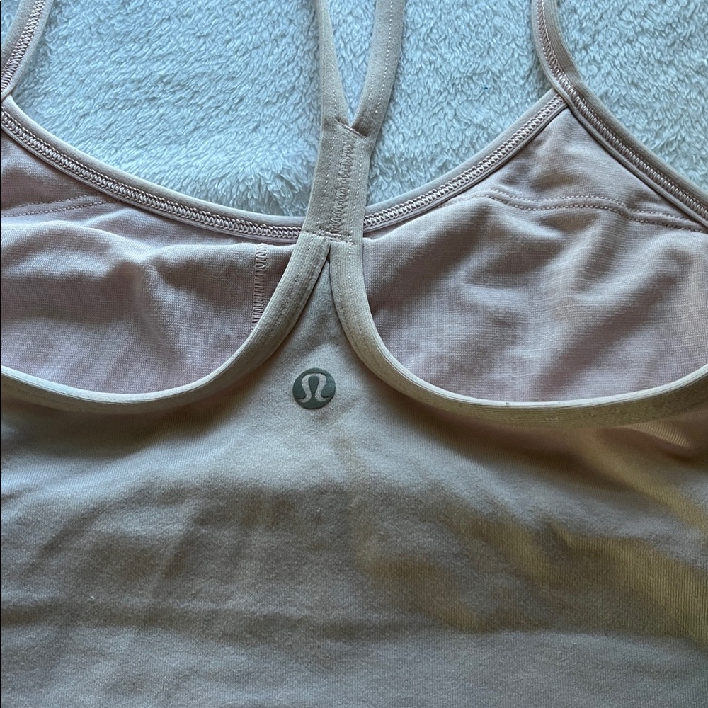 Lululemon workout top